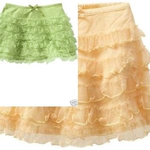 new 2 skirt lot green and yellow size 4